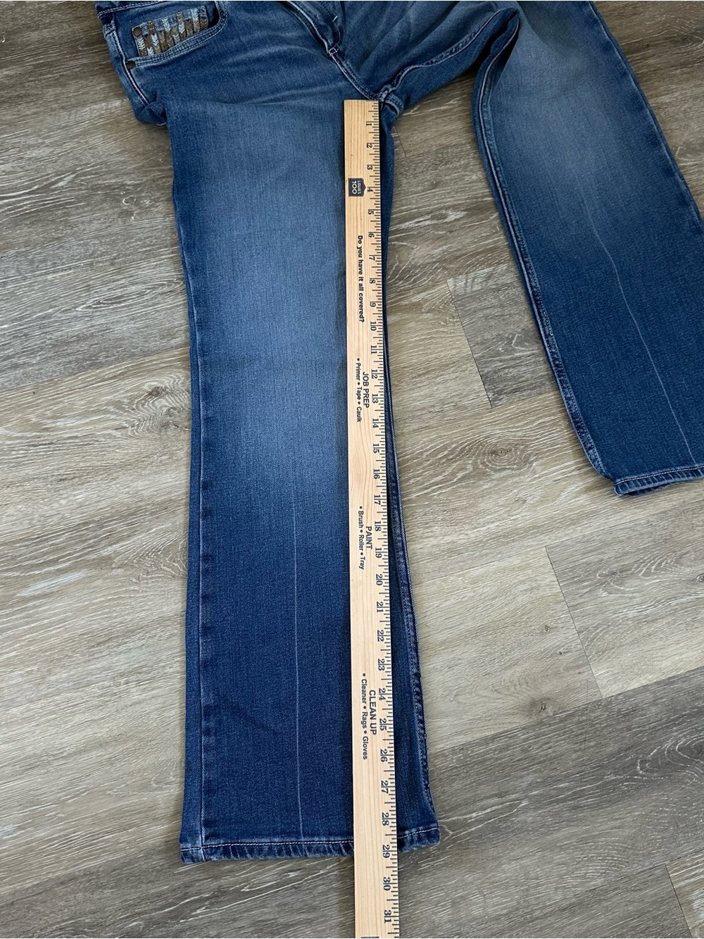 Women’s wrangler embroidered pockets boot jeans Sz 29x30 - Picture 5 of 7
